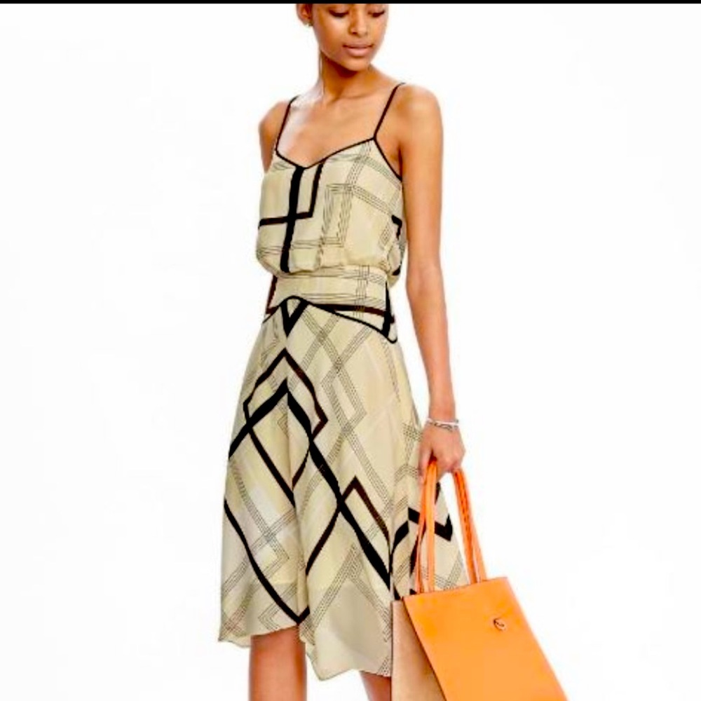 Banana Republic Spaghetti Straps Geometric lines Cream Dress